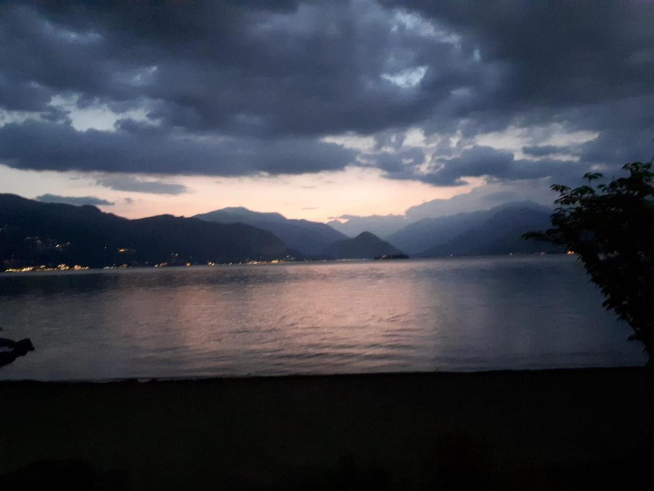 Villa Maria Lago Maggiore Reno Di Leggiuno Exterior photo
